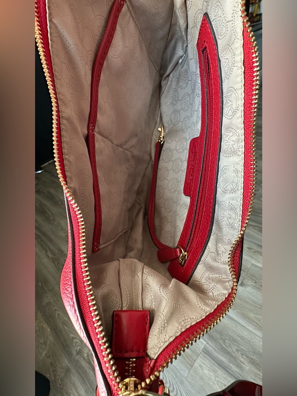 NWOT Red Michael Kors Rhea Pebbled Leather Hobo Bag - Picture 7 of 7